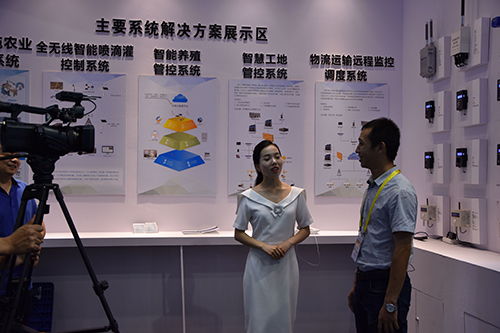 直擊展會現場精彩瞬間